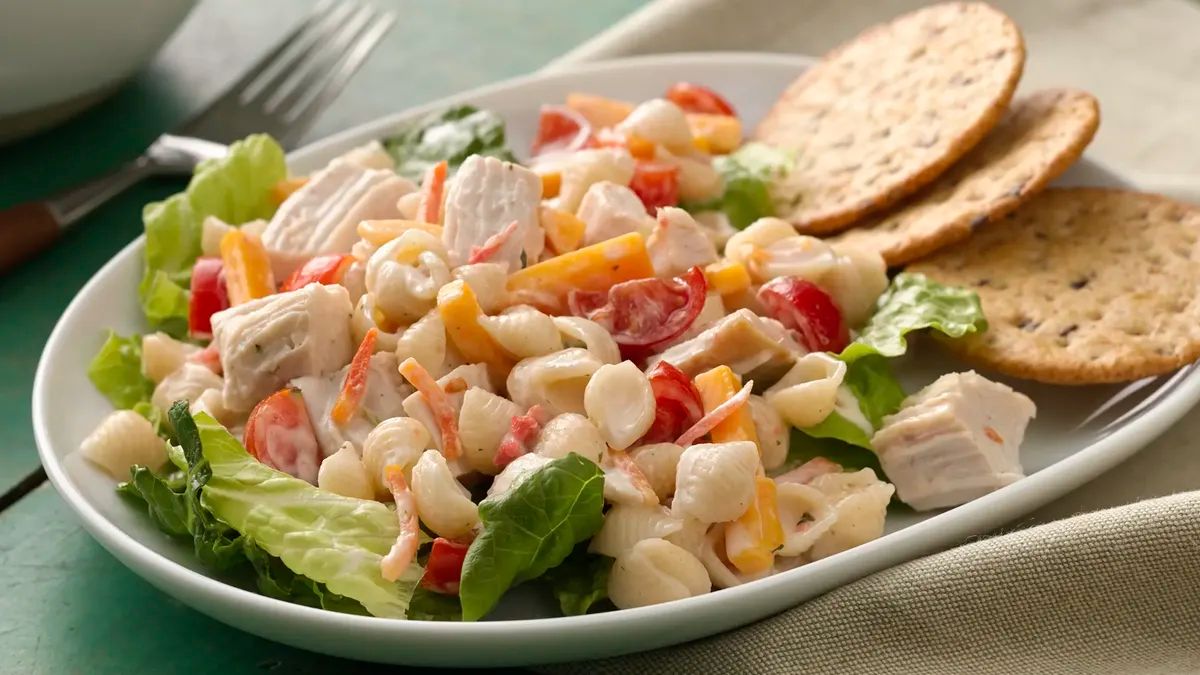 chicken-club-pasta-salad-recipe