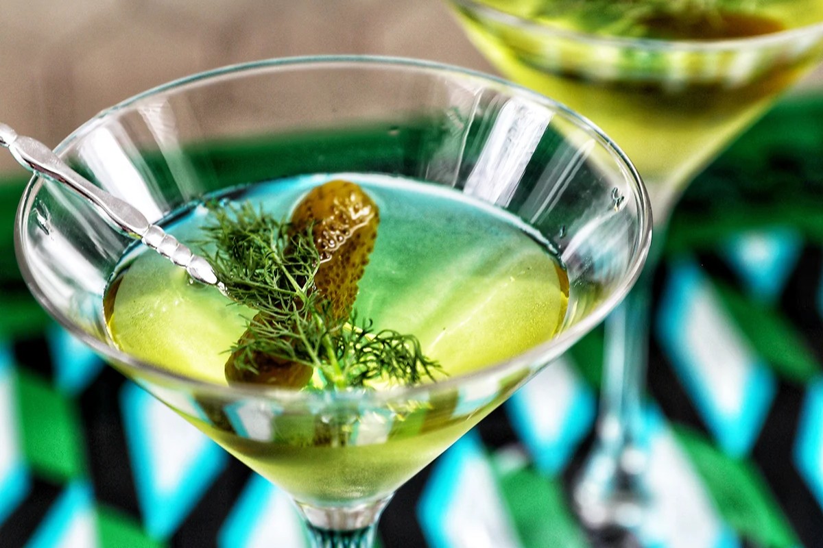 dill-pickle-martini-recipe