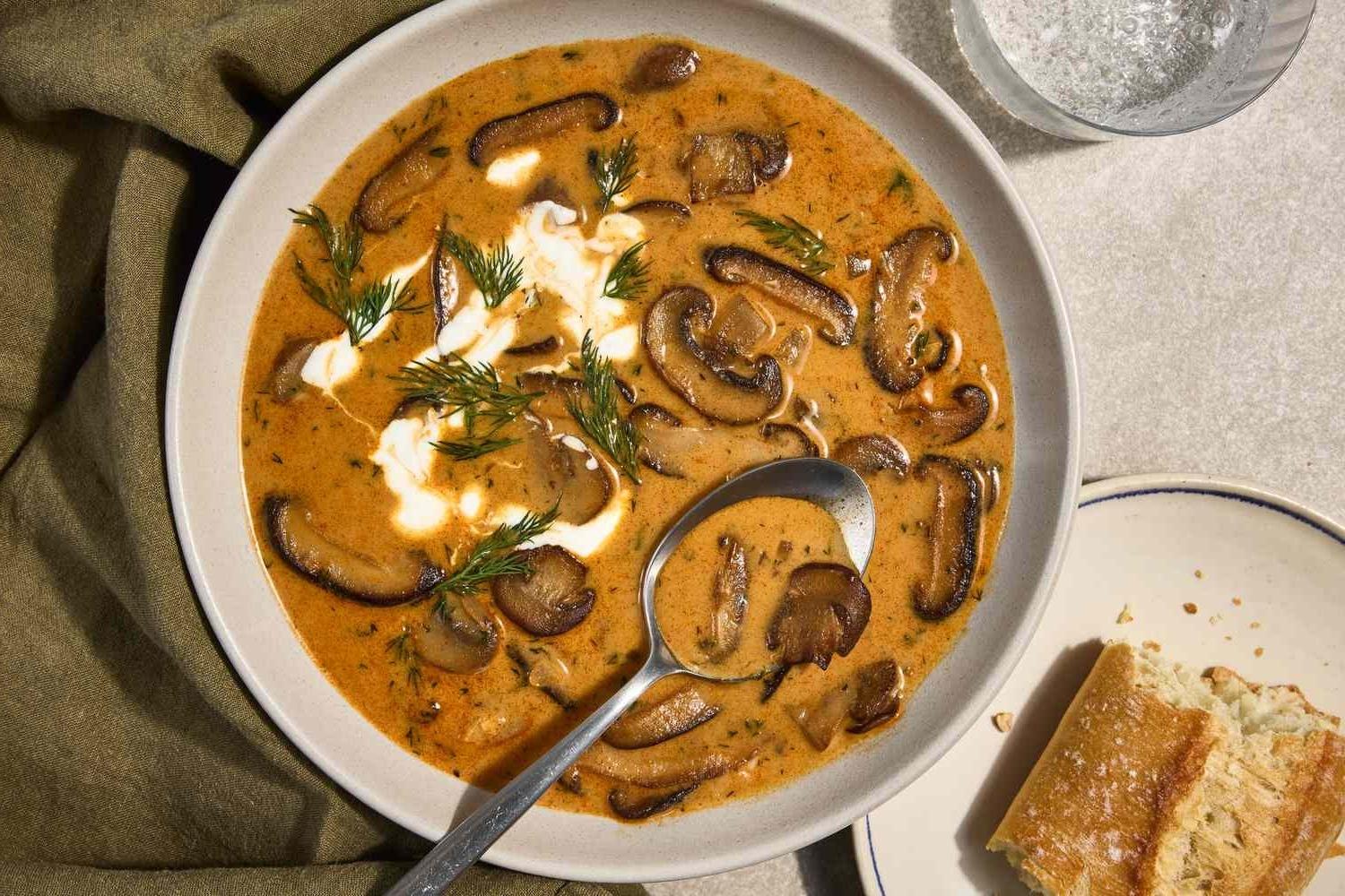 hungarian-mushroom-soup-recipe