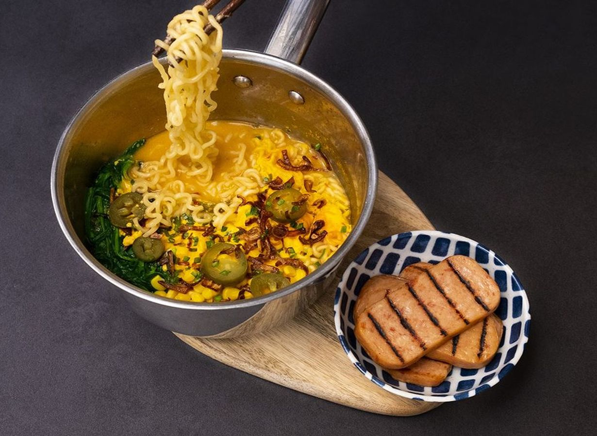cheesy-ramen-noodles-recipe