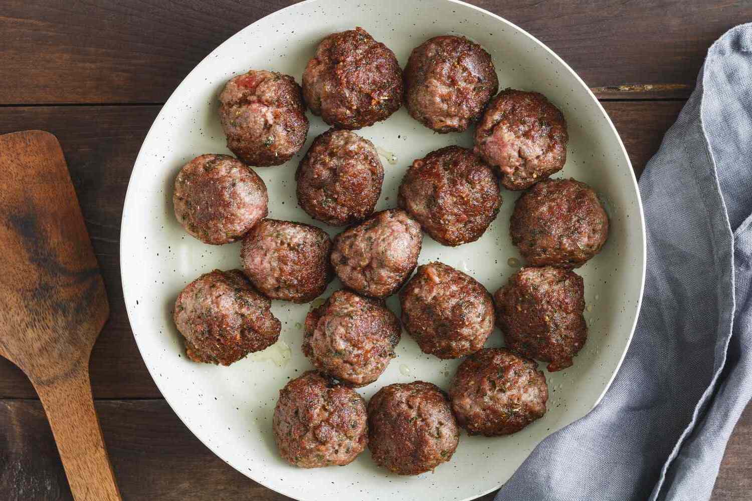 grape-jelly-meatballs-recipe