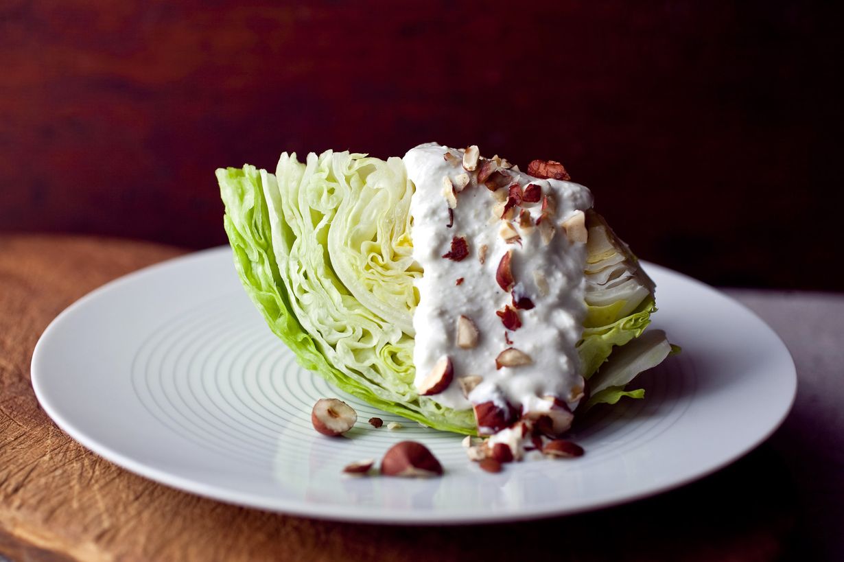 wedge-salad-with-blue-cheese-dressing-recipe